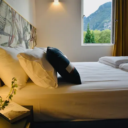 Con Bagno Condiviso Guest house *